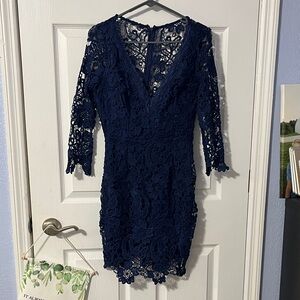 Chic Long Sleeve Navy Lace Dress